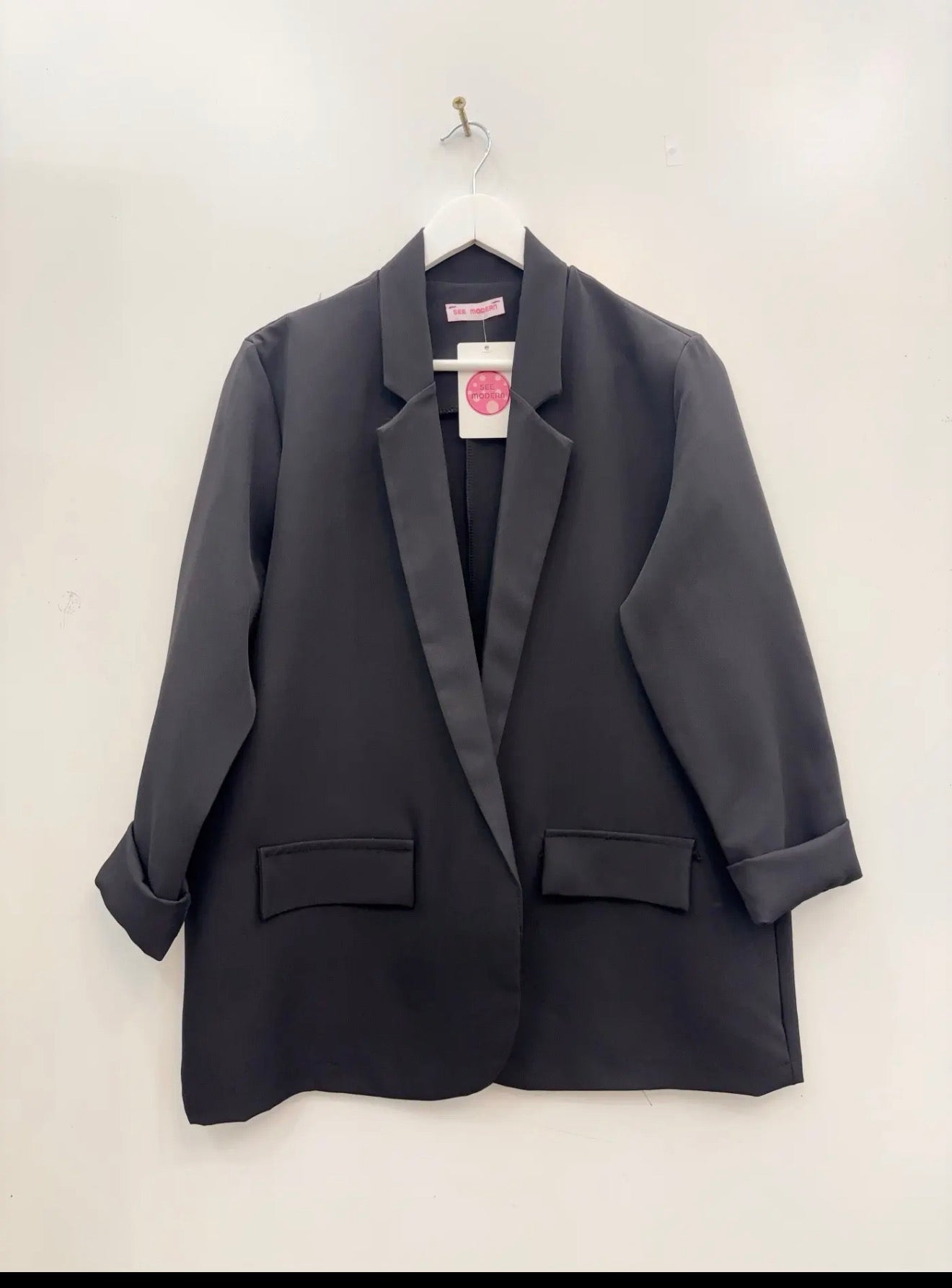 Blazer fluide noir – Élégance intemporelle