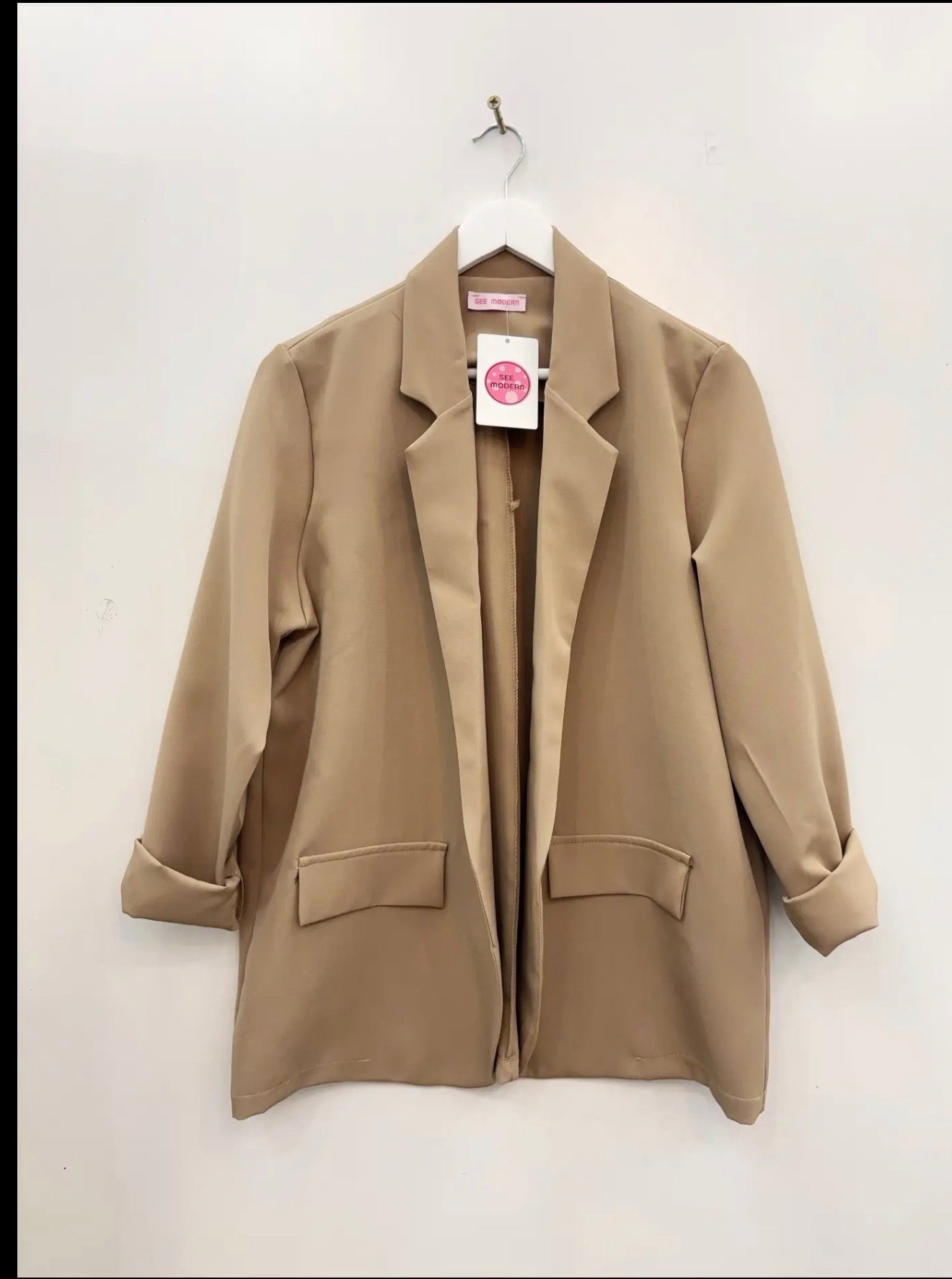 Blazer fluide camel – Élégance intemporelle