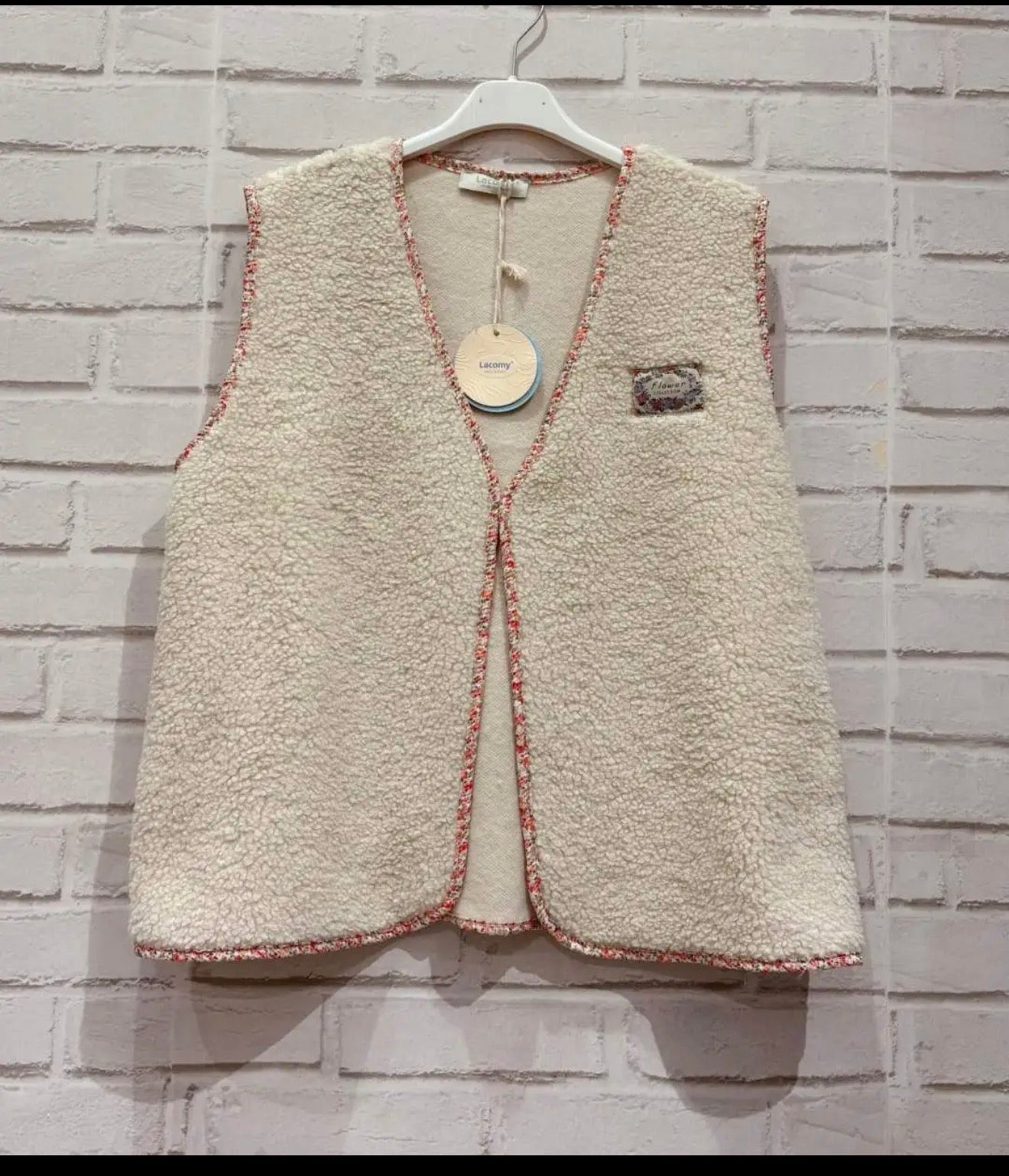 Gilet sans manches effet mouton – Écru
